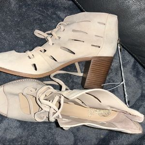 Vince Camuto Teresa heels